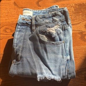 PACSUN Women’s Light Wash Mom Jeans